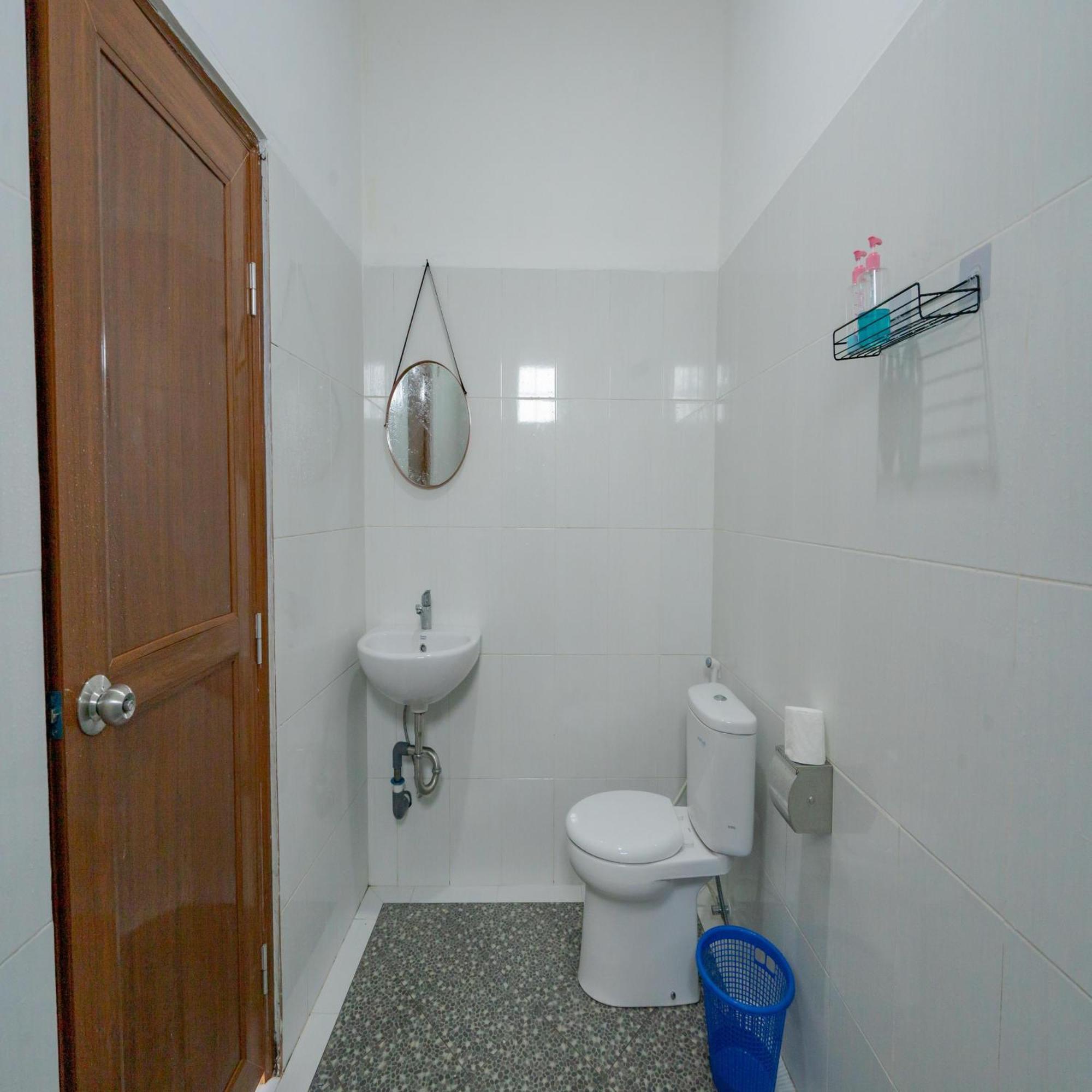 Batur Kencana Villa Mitra Reddoorz Baturaja  Exterior foto