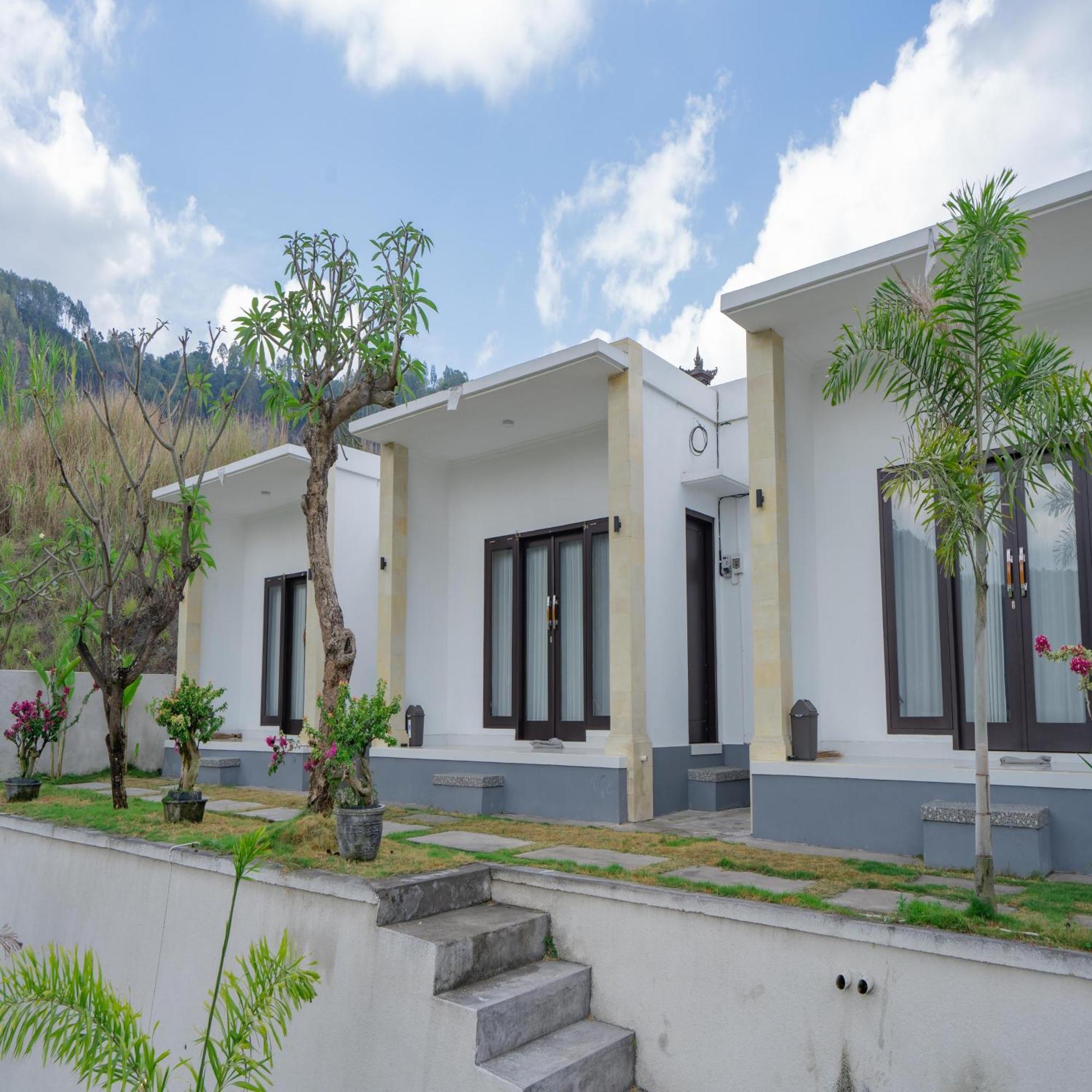 Batur Kencana Villa Mitra Reddoorz Baturaja  Exterior foto